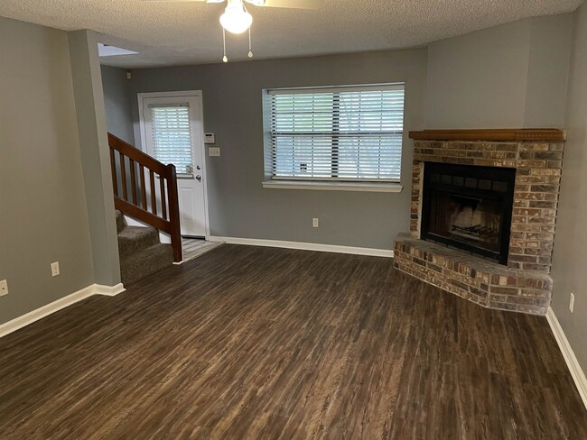 1411 Pullen Rd in Tallahassee, FL - Building Photo - Building Photo