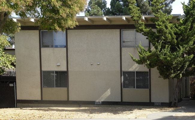 22783 Vermont St in Hayward, CA - Building Photo - Building Photo