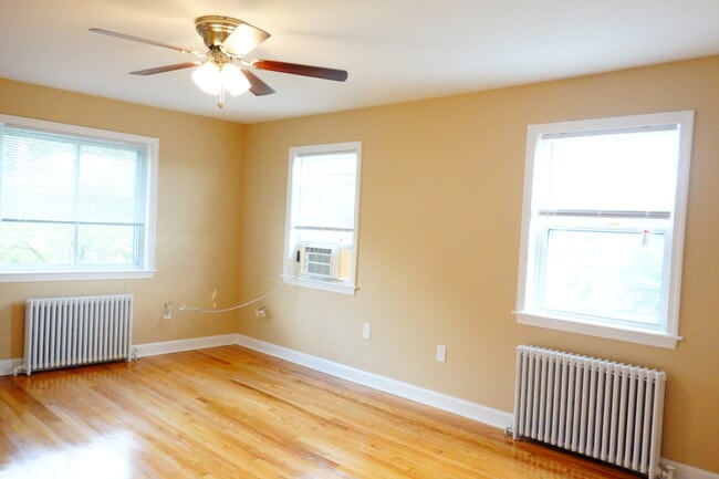 8710 Plymouth St in Silver Spring, MD - Building Photo - Building Photo