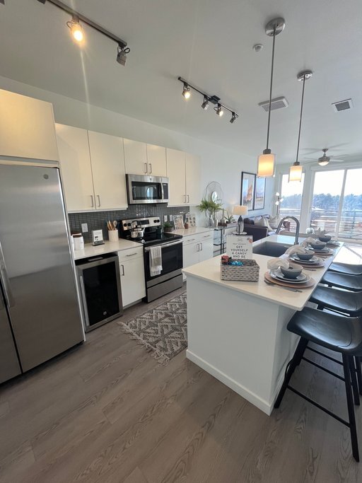 2180 S Colorado Blvd, Unit 301