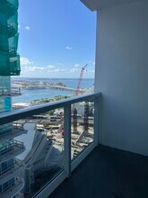 1635 NE Miami Ct, Unit B2 in Miami, FL - Building Photo - Building Photo