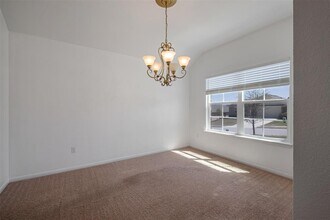118 Leona River Trl in Hutto, TX - Building Photo - Building Photo