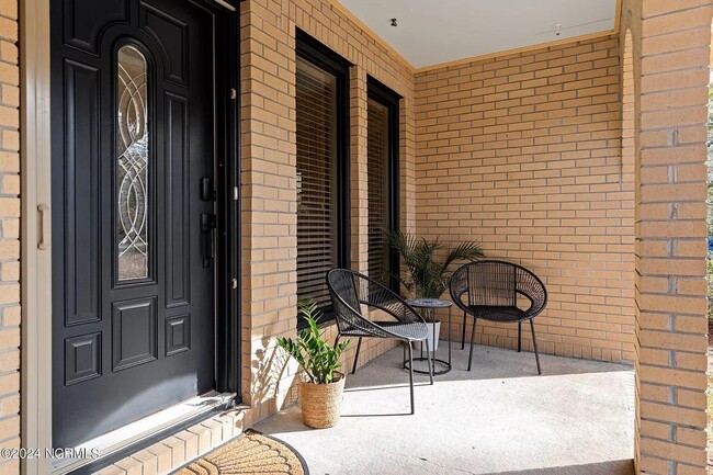 property at 308 Stuart Ave