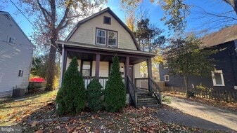 58 Chews Landing Rd in Clementon, NJ - Building Photo