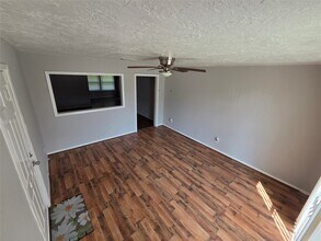 3723 Odin Ct in Houston, TX - Foto de edificio - Building Photo