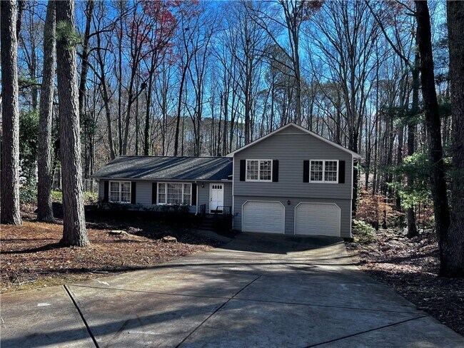 property at 3378 Mountain Hollow Dr
