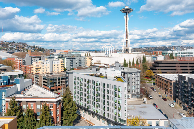 Encore Belltown Apartments in Seattle, WA - Building Photo - Building Photo