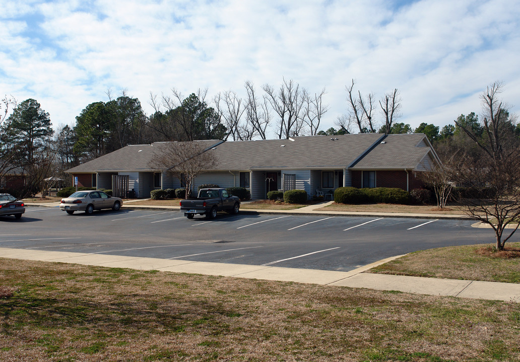 Marlboro Place Apartments in Bennettsville, SC - Building Photo