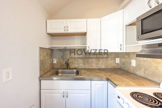 1 Wimbledon Dr in Yarmouth, MA - Building Photo - Building Photo