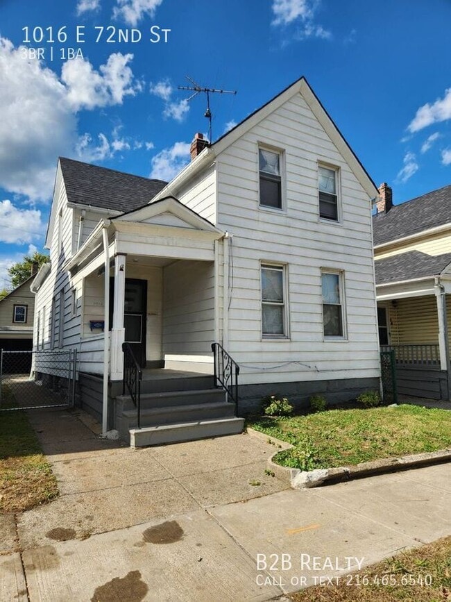 property at 1016 E 72nd St