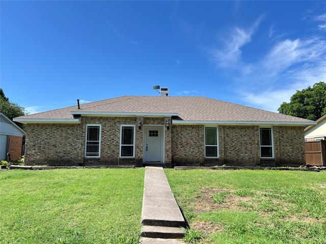 1842 Juniper Ln in Lewisville, TX - Building Photo