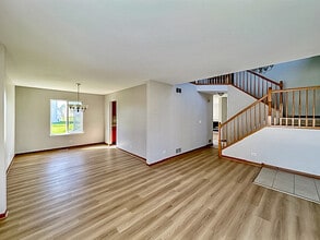 637 Deames St in Plano, IL - Building Photo - Building Photo