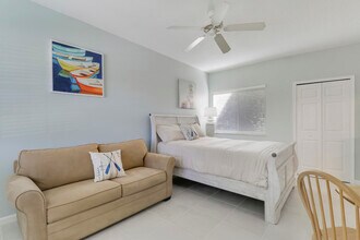 8389 Mulligan Cir in Port St. Lucie, FL - Building Photo - Building Photo