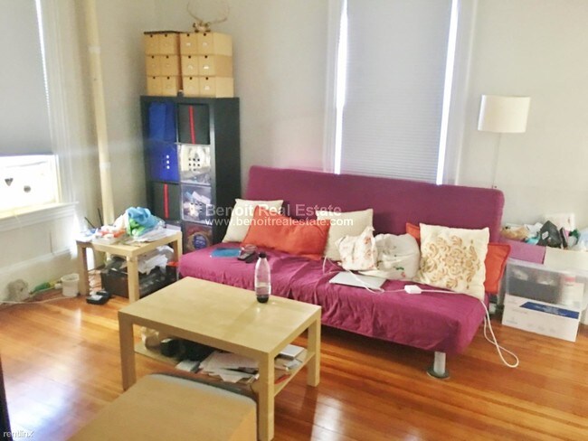 50 College Ave-Unit -Apt 2 in Somerville, MA - Building Photo - Building Photo