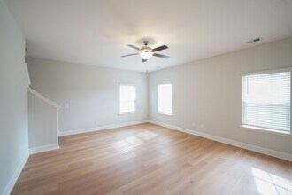 167 Guana Ln in Bloomingdale, GA - Building Photo - Building Photo