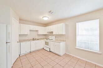 510 Kings Way Dr in Mansfield, TX - Building Photo - Building Photo