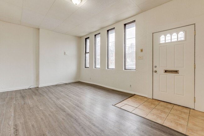 705 Brownsville Rd, Unit 1st Floor Front