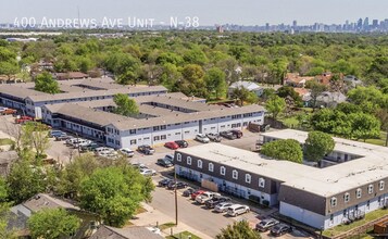 400 Andrews Ave-Unit -N-38 in Dallas, TX - Building Photo - Building Photo