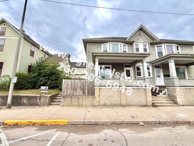 property at 1829 Broadway