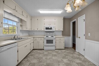 179 Morrison Rd in Lillington, NC - Building Photo - Building Photo