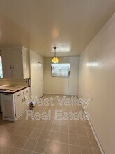 155 North St in Taft, CA - Building Photo - Building Photo