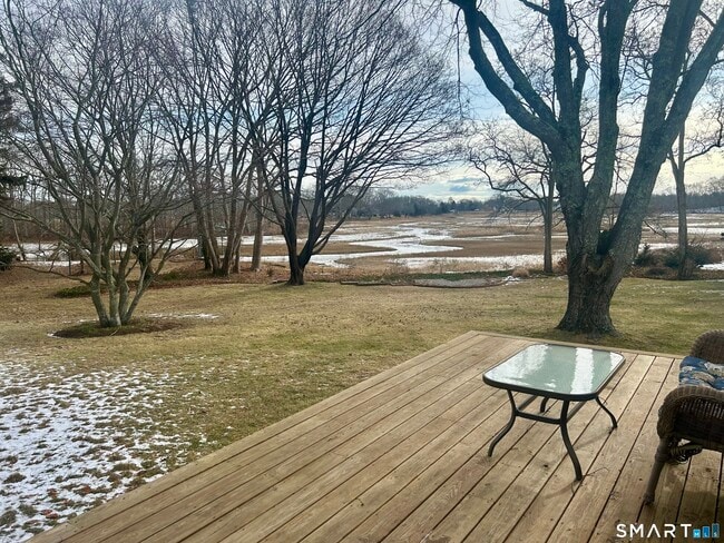 45 Farview Ave in Old Saybrook, CT - Building Photo - Building Photo