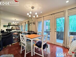 241 Perkins St, Unit E101 in Boston, MA - Building Photo - Building Photo