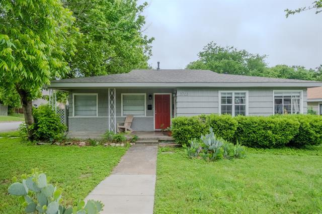 property at 3703 Lafayette Ave