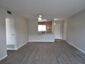 4620 N 68th St, Unit 103 in Scottsdale, AZ - Building Photo - Building Photo