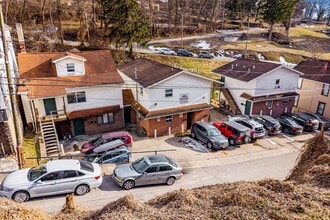 Vulcan K Team Apartments in Morgantown, WV - Foto de edificio - Interior Photo