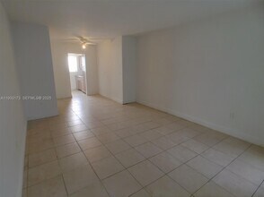 825 Euclid Ave, Unit 2 in Miami Beach, FL - Building Photo - Building Photo