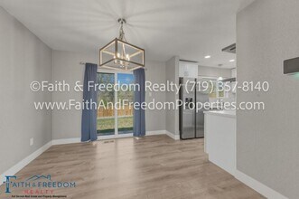 260 Everett Dr in Colorado Springs, CO - Building Photo - Building Photo