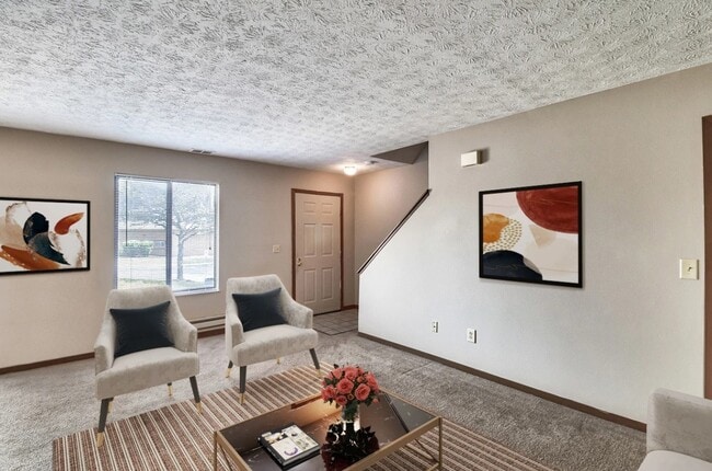 Mallards Landing in Columbus, OH - Building Photo - Building Photo