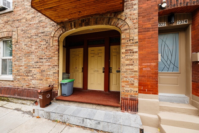 2310 Le Caron Rue in Montréal, QC - Building Photo - Building Photo