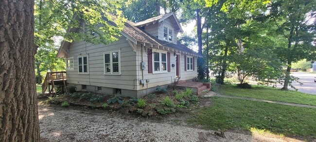 619 S Kentwood Ave in Springfield, MO - Building Photo - Building Photo