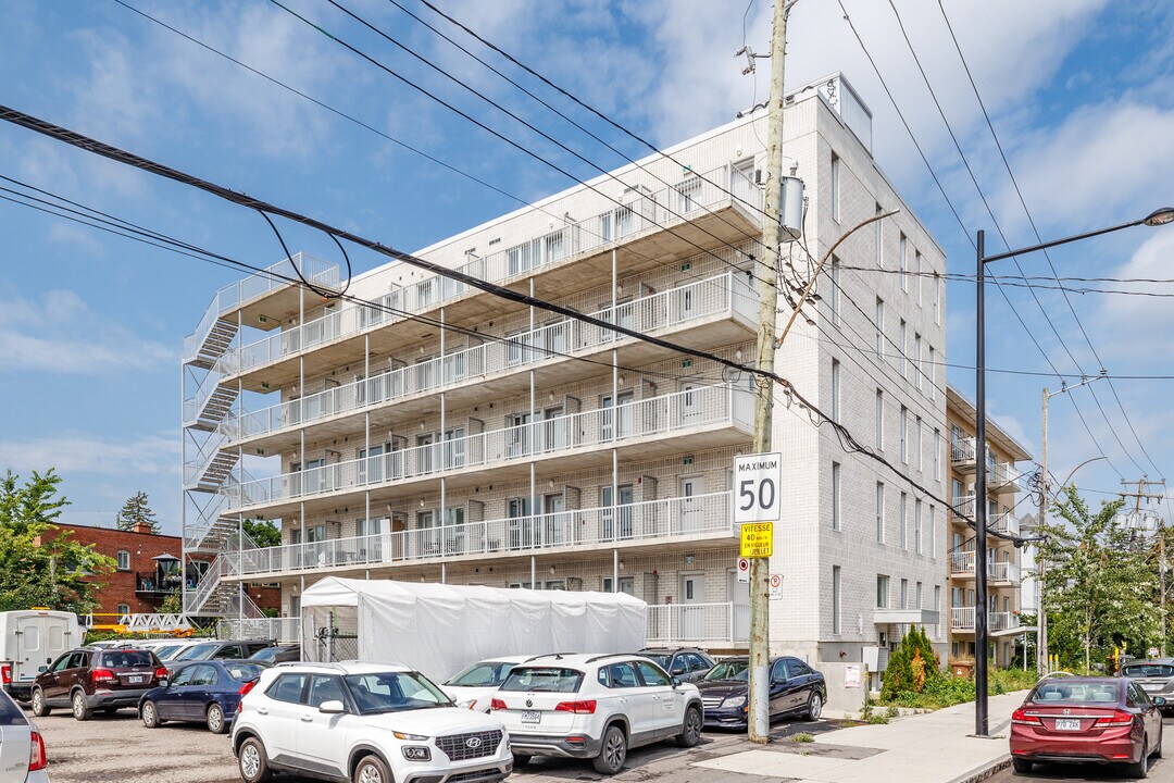 12018 Rue Lachapelle in Montréal, QC - Building Photo