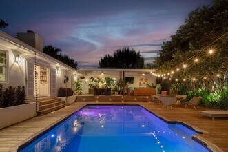 302 NW 16th St in Delray Beach, FL - Foto de edificio - Building Photo