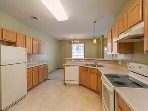 17941 69th Pl N in Maple Grove, MN - Building Photo - Building Photo