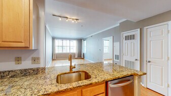 2004 11th St NW, Unit 232 in Washington, DC - Building Photo