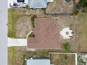 3925 SW Helmlinger St in Port St. Lucie, FL - Building Photo - Building Photo