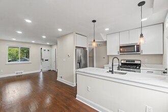 3005 Fulton St in Alexandria, VA - Building Photo - Building Photo