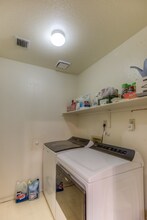 1510 W Dusk Glow Loop in Tucson, AZ - Building Photo - Building Photo