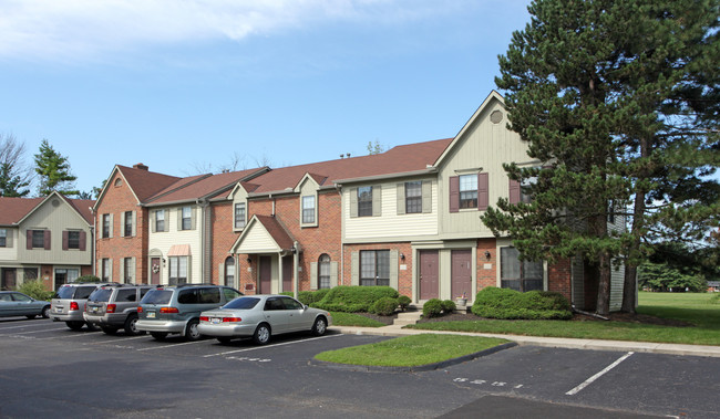 Brandy Oaks Condominiums in Columbus, OH - Building Photo - Building Photo