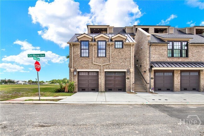 408 Geo Meyer Ave in Savannah, GA - Building Photo - Building Photo