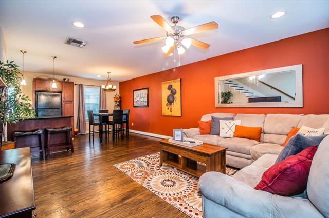 2824 Minert St in Dallas, TX - Building Photo