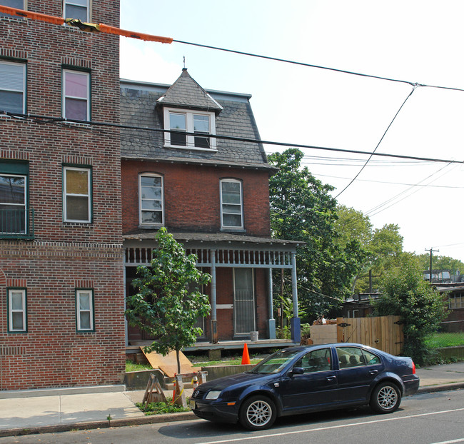 3414 Spring Garden St in Philadelphia, PA - Foto de edificio - Building Photo