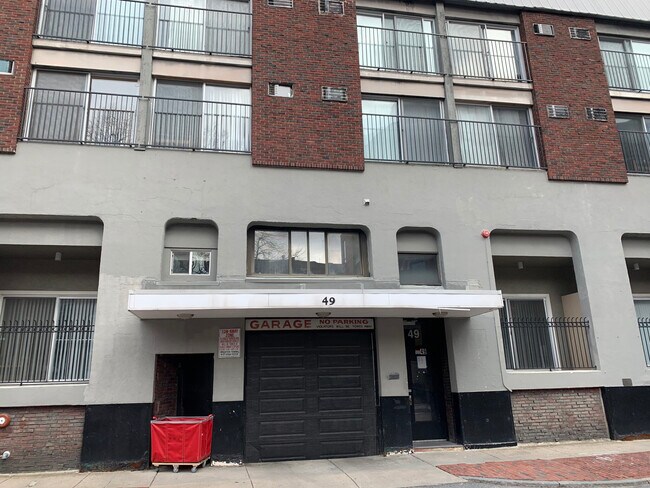 37 Symphony Rd, Unit 44 in Boston, MA - Building Photo - Building Photo
