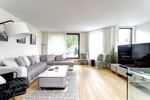 1281 Rue Rachel E in Montréal, QC - Building Photo