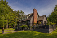 9 Black Bear Rd in Woodstock, NY - Foto de edificio - Building Photo