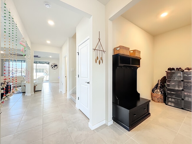 1021 Savannah Palms Blvd in Alafaya, FL - Building Photo - Building Photo